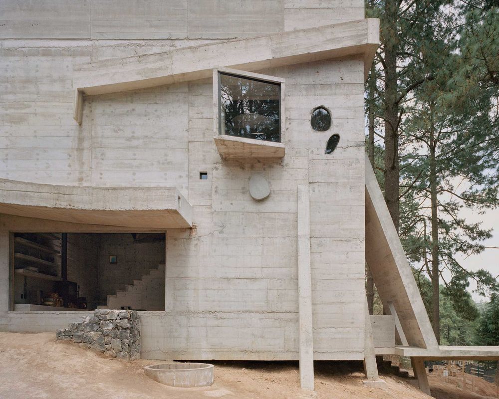 Redefining a Cabin in the Woods: Casa Alferez by Ludwig Godefroy Architecture.