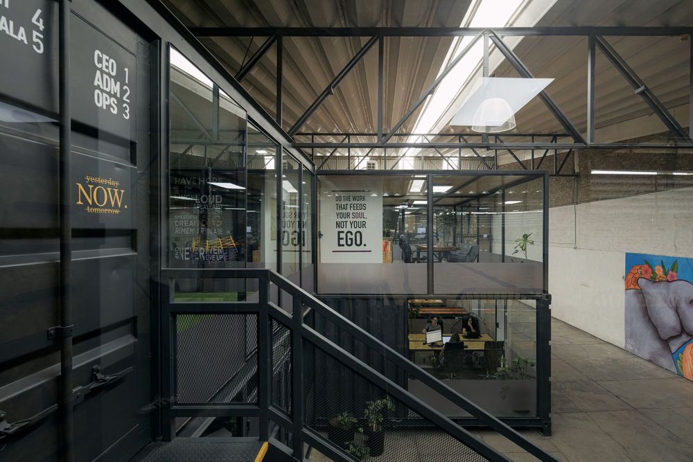 Container Office / HOHarquitectura