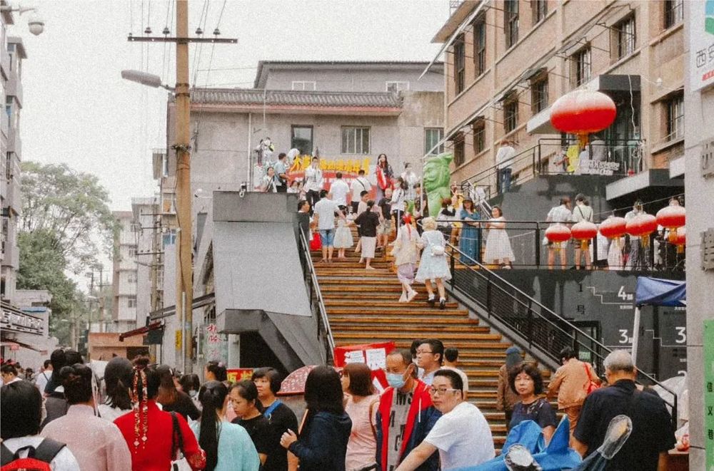 西安老菜场市井街区 | 微更新中的空间修补与激活