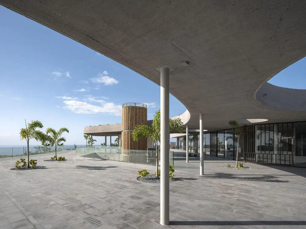 Club social de Abama en Guía de Isora (Tenerife)