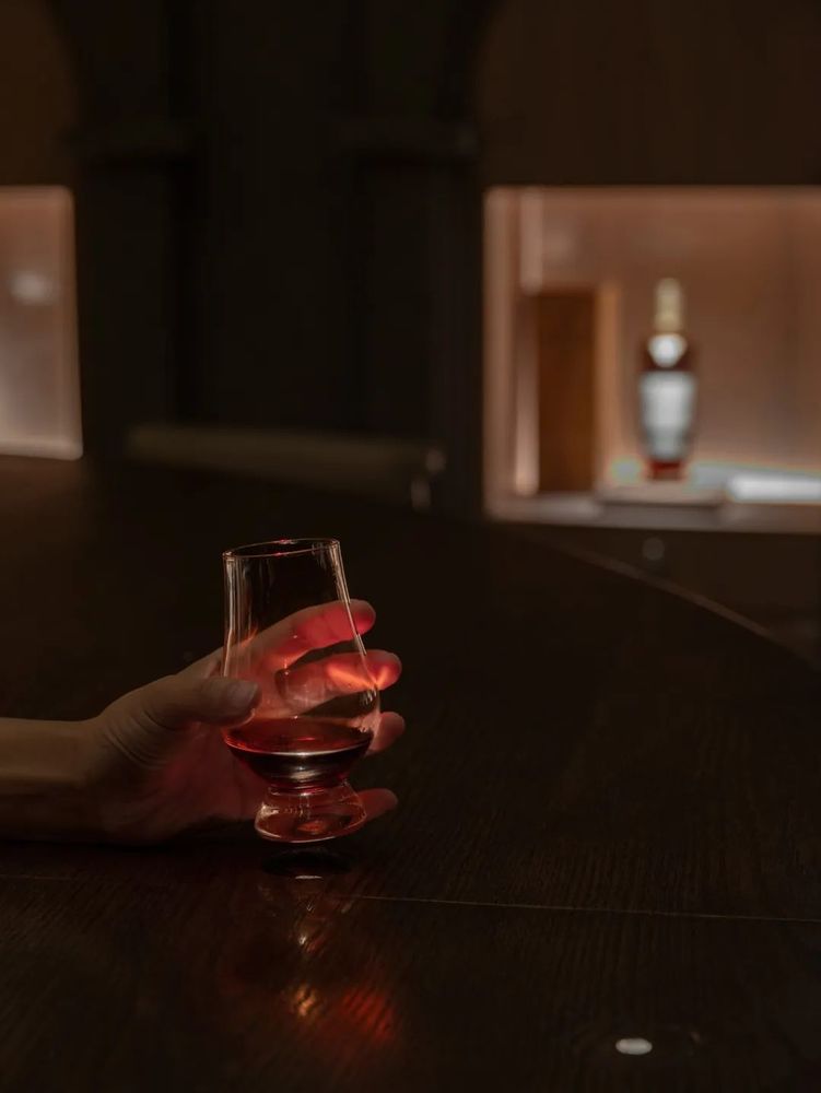 The X Macallan Bar | 复古沉浸式酒吧设计