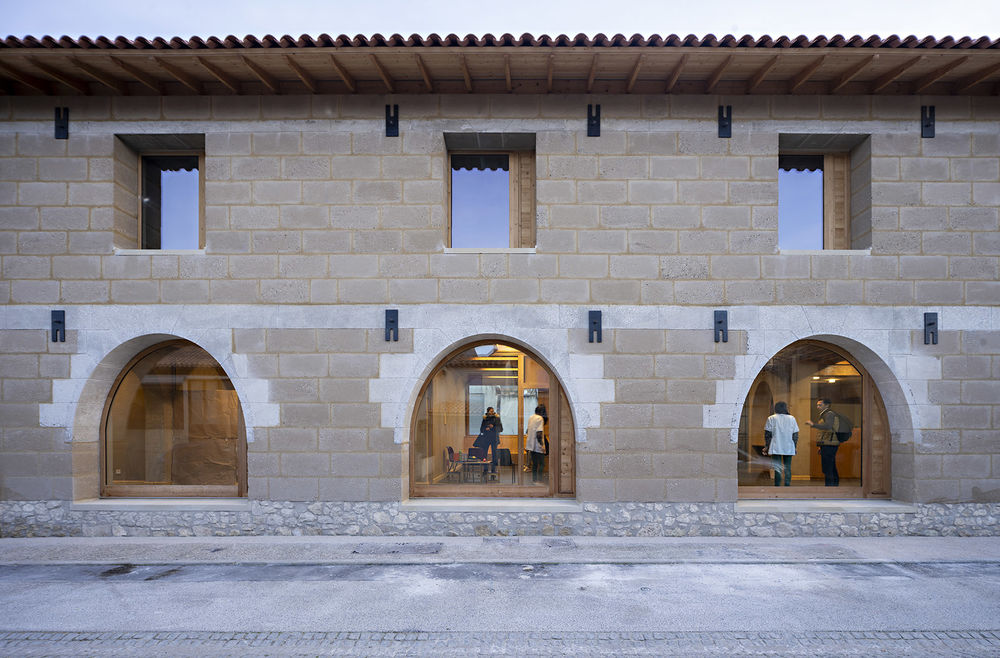 Charleval医疗健康中心，法国 / COMBAS Architectes