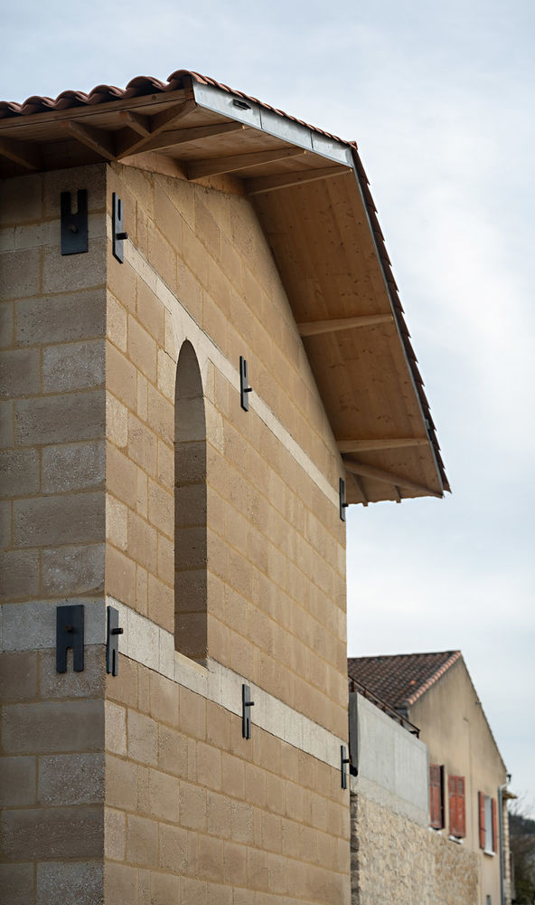 Charleval医疗健康中心，法国 / COMBAS Architectes