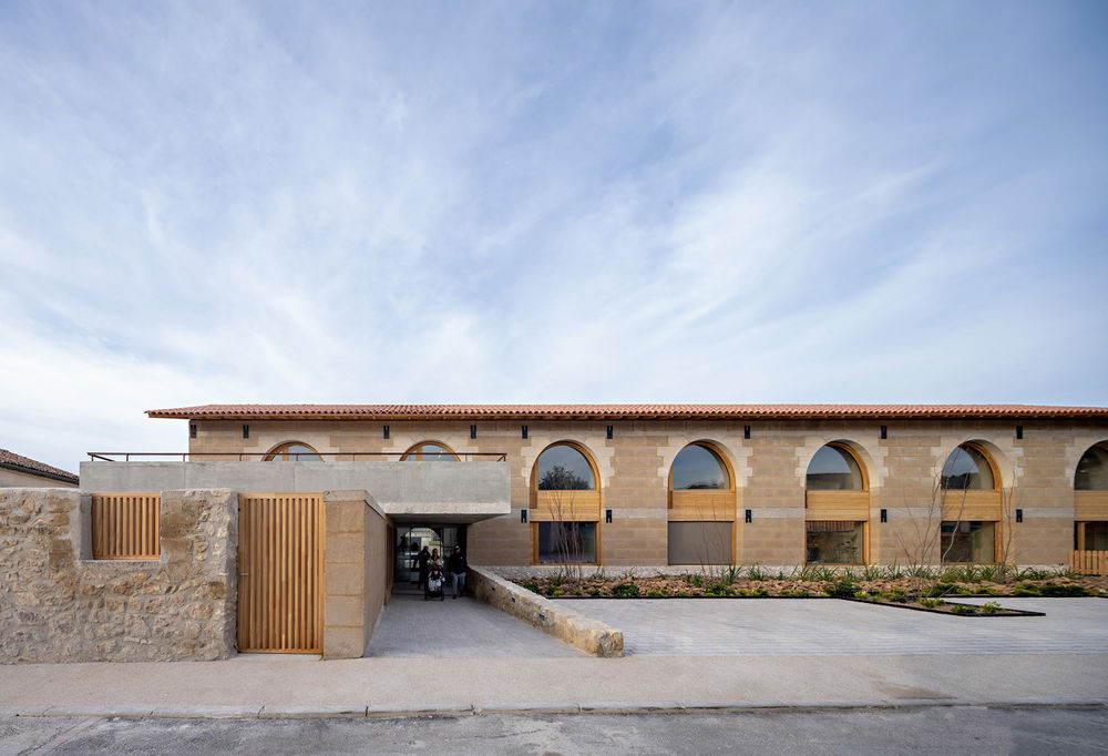 Charleval医疗健康中心，法国 / COMBAS Architectes