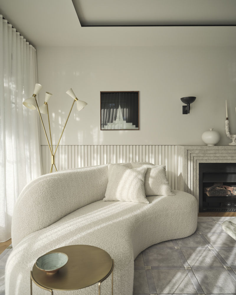 Contemporary Classicism with an Attitude: Monsieur G House in Bellevue Hill by Decus.
