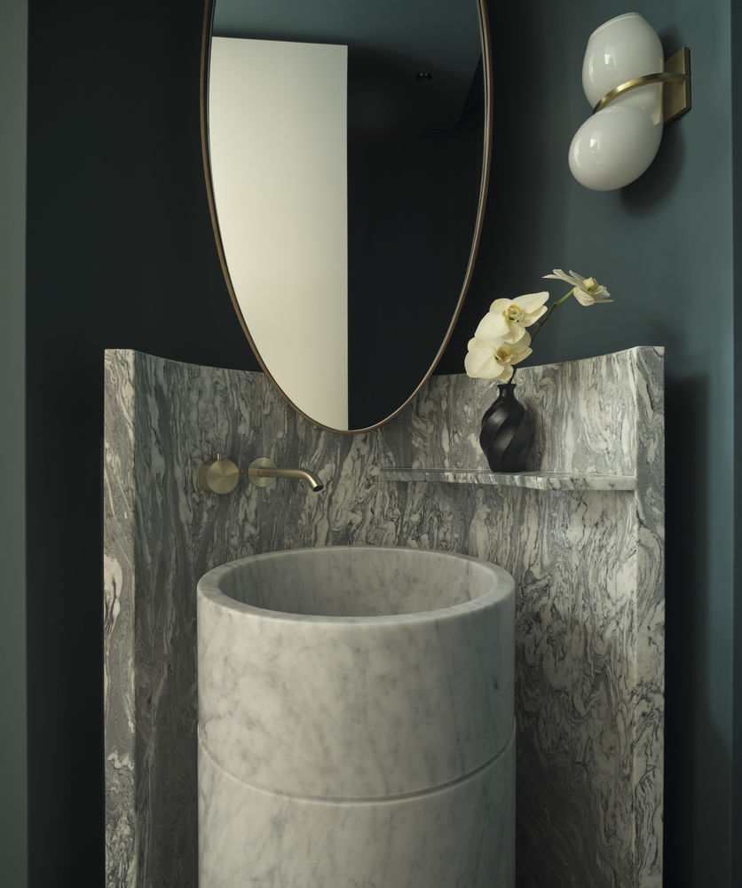 Contemporary Classicism with an Attitude: Monsieur G House in Bellevue Hill by Decus.