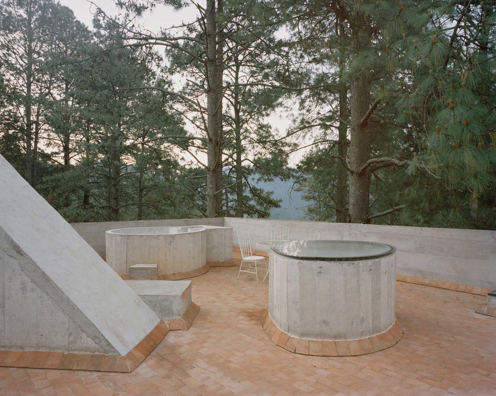 Redefining a Cabin in the Woods: Casa Alferez by Ludwig Godefroy Architecture.