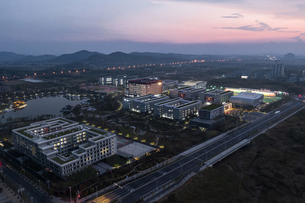庐江新二中，安徽 / 深圳市建筑设计研究总院有限公司 & 合肥分院