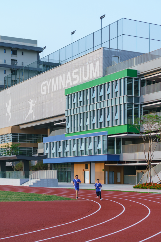深圳聚龙科学中学 | 活力四溢的校城空间