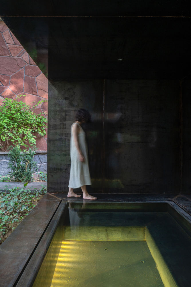Othagh-E-Shekar Hunting Lodge / Pragmatica Architectural Design Studio