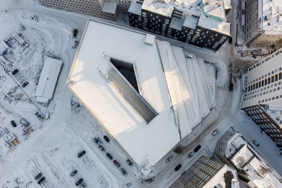 赫尔辛基 Jätkäsaari 停车设施 | 融合自然与现代的创新设计