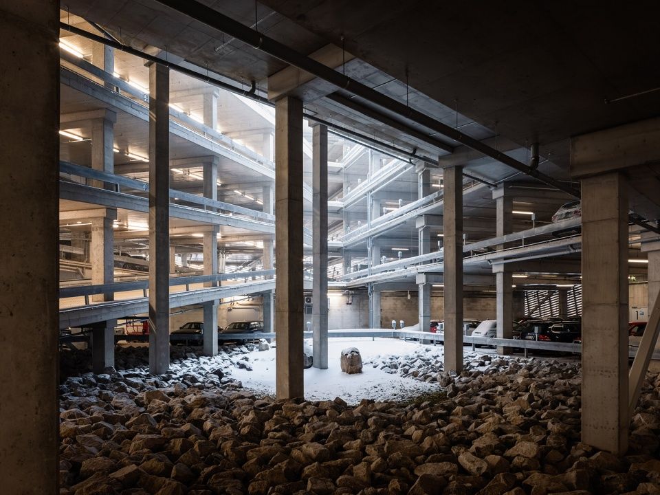 赫尔辛基 Jätkäsaari 停车设施 | 融合自然与现代的创新设计