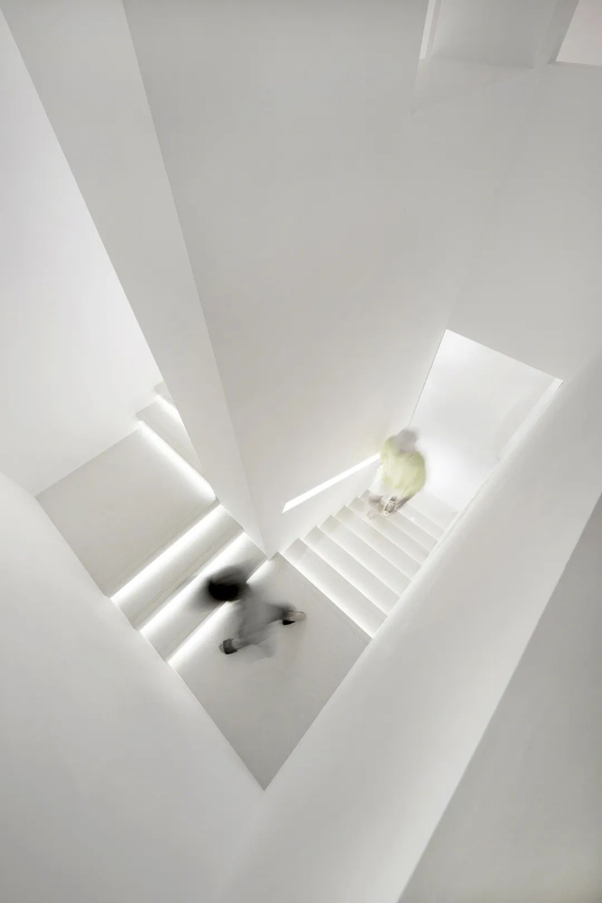 福建漳州「非凡」美发店 | 场景消费与空间体验的完美融合