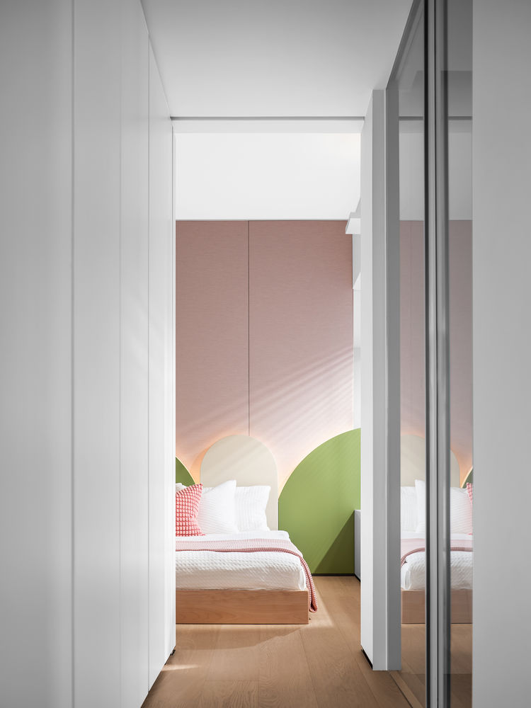 Foshan Poly Moonlight Bay | Evans Lee Interior Design