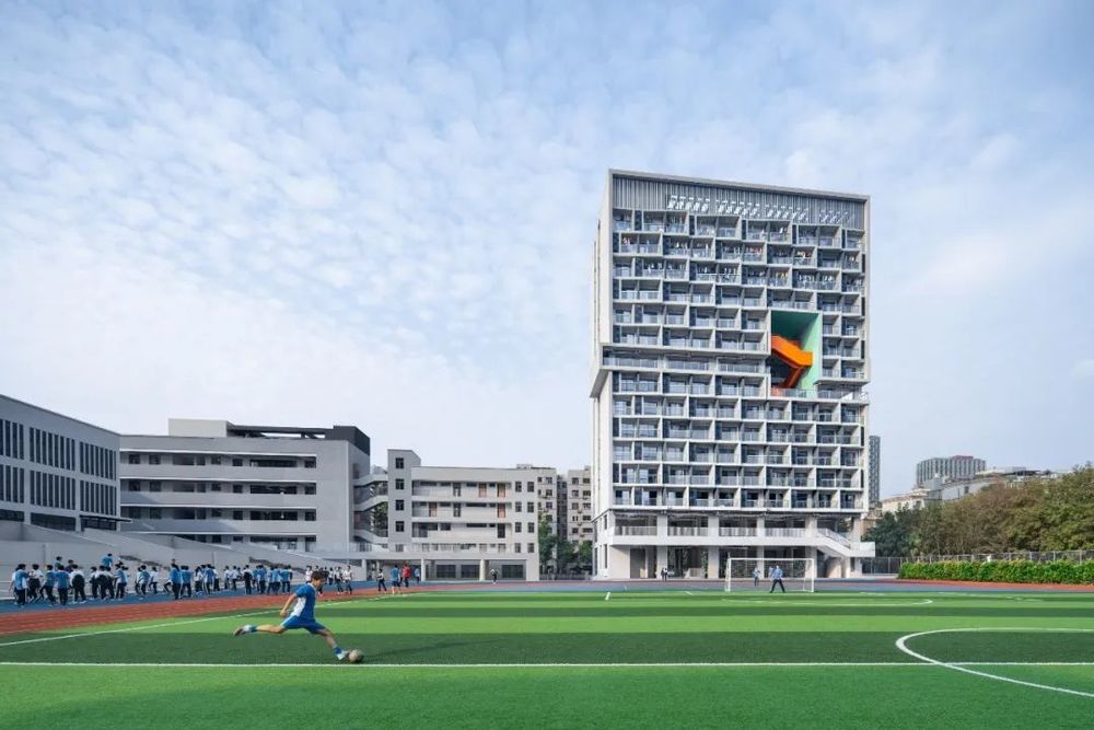 南山麒麟中学改扩建 | 有机链接新旧建筑，活力重塑校园空间