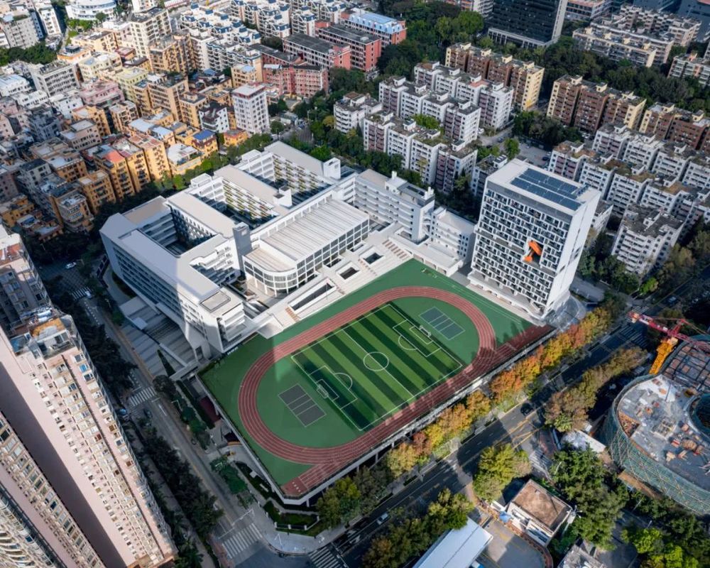 南山麒麟中学改扩建 | 有机链接新旧建筑，活力重塑校园空间