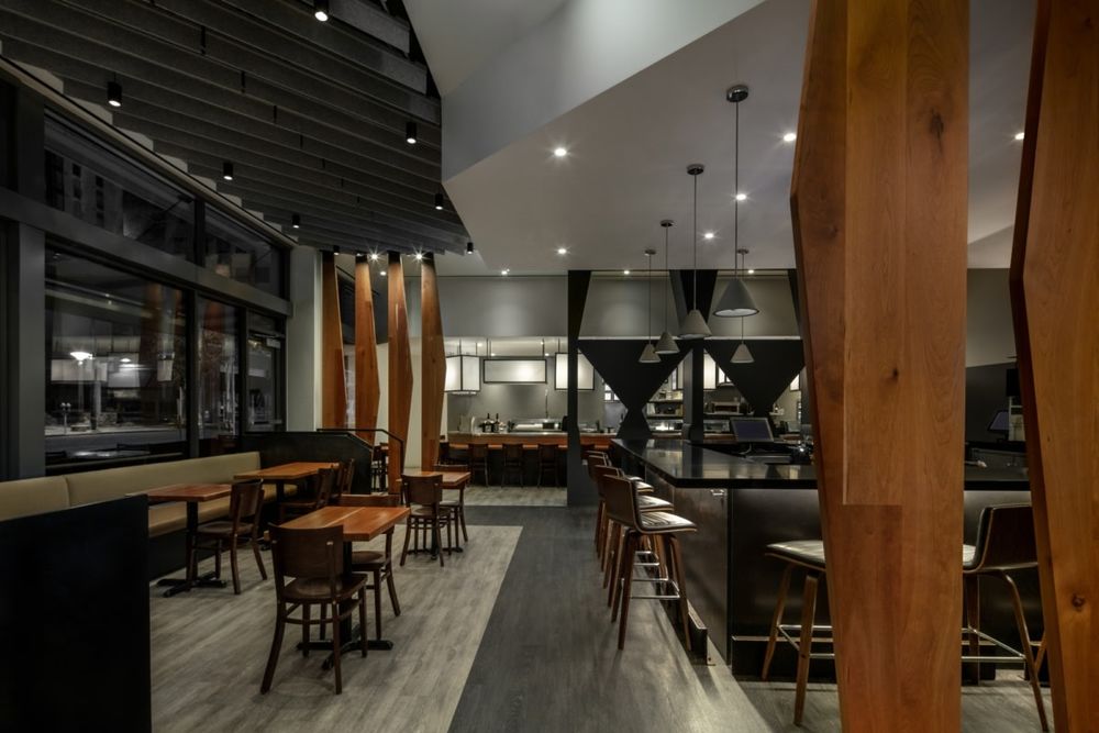 Roth Sheppard Architects 打造 Hapa Sushi Grill 和 Sake Bar | 和谐融合的双重魅力