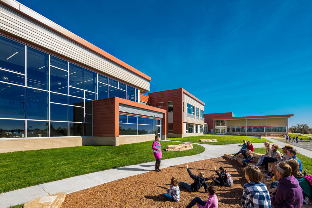 灵活学习空间助力环保教育——Waunakee Intermediate School