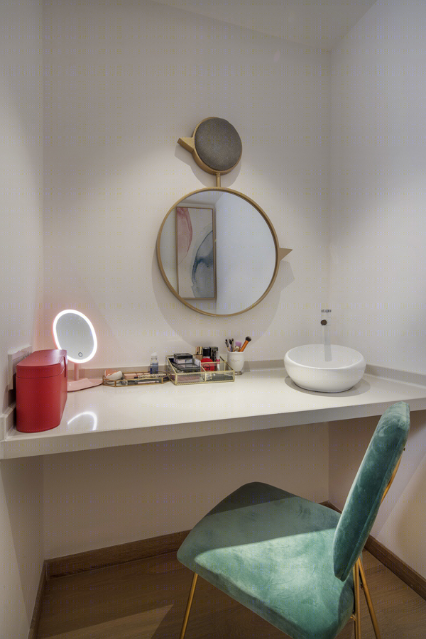 Z+ing Salon | 现代日式美容院设计，自然和谐的人性化空间