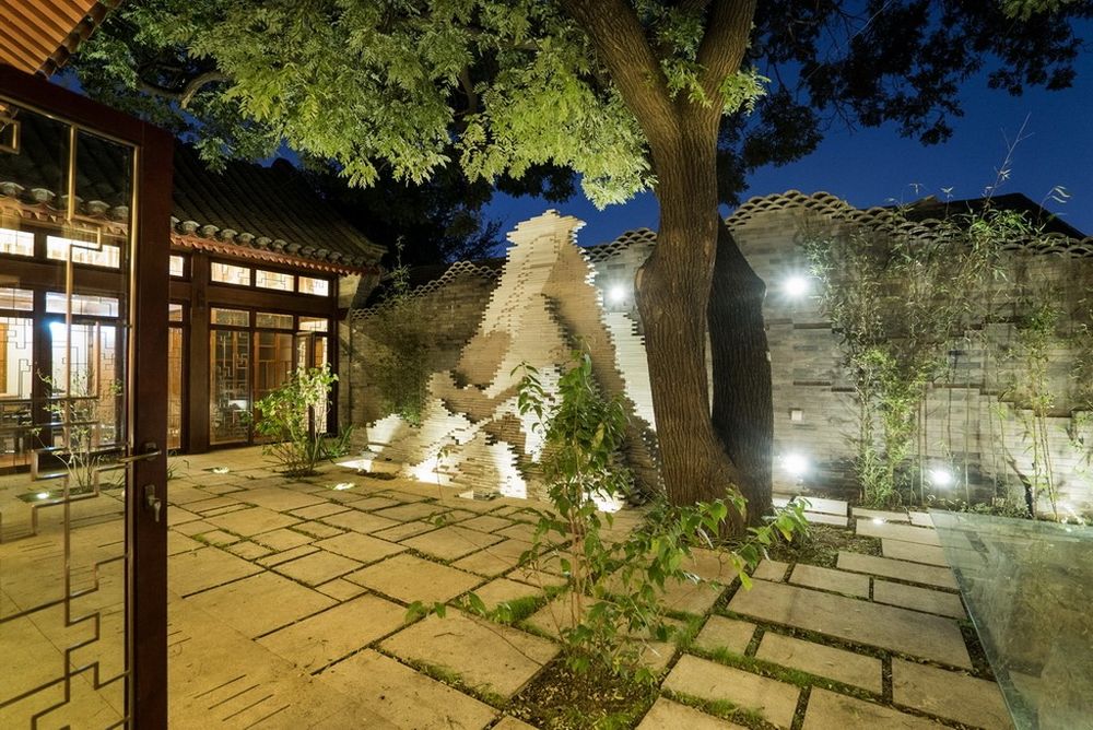 北京南池子大街“介众山”四合院改造 | 保护风貌，扩展空间