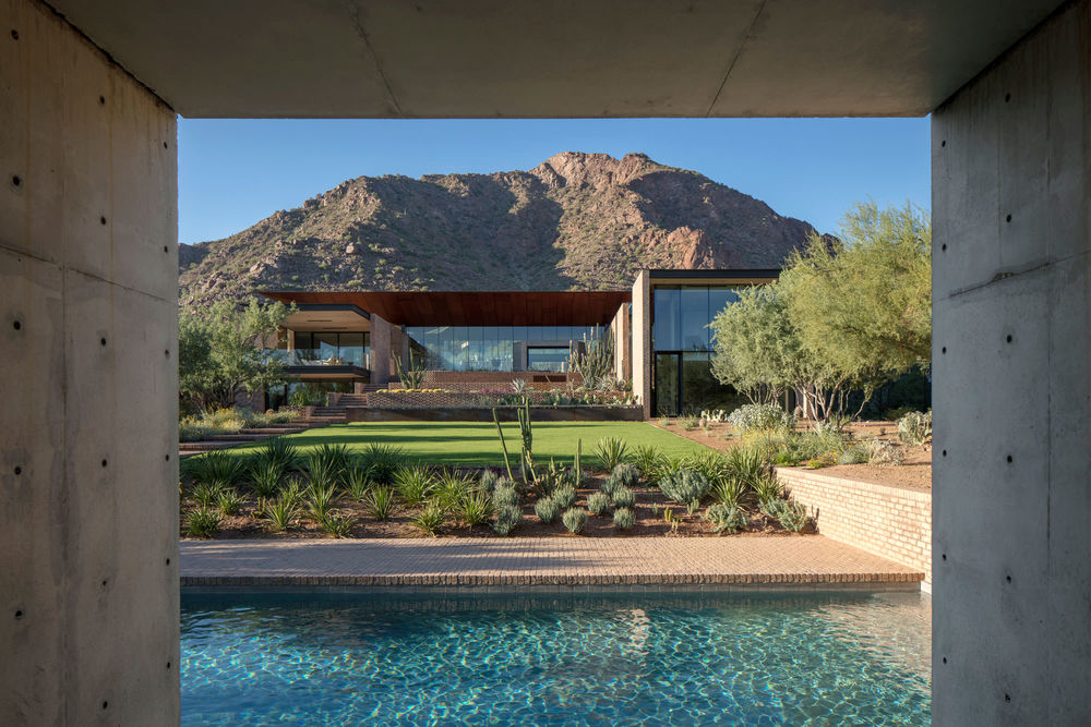 Dazzling in the Desert: Ghost Wash House by A-I-R.