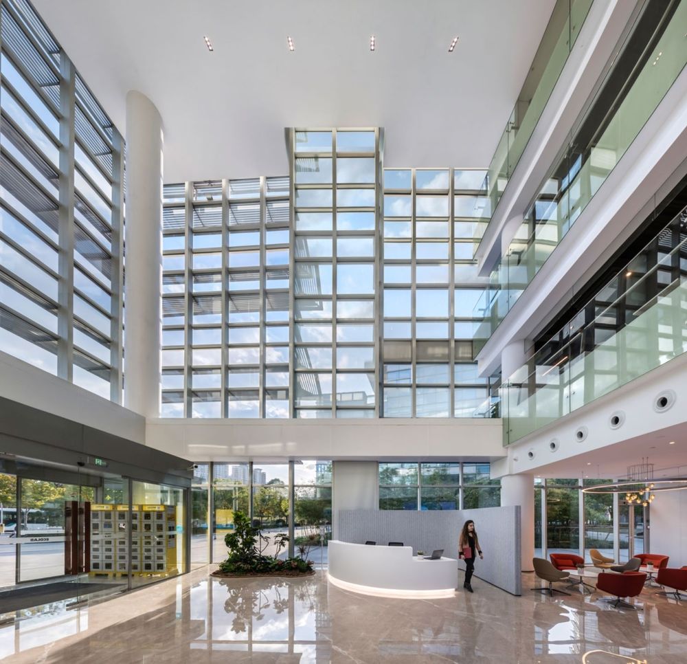 M Moser Associates 打造绿色生态总部办公室
