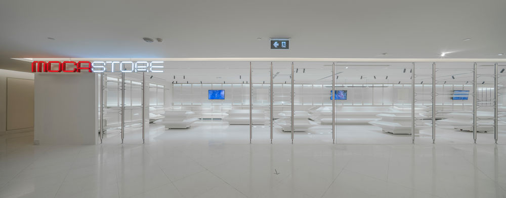 泰国 MOCA 商店 | 折叠书式设计展现泰国智慧
