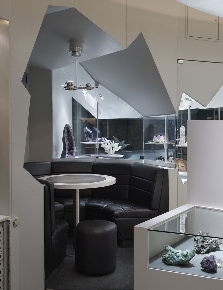 商店 Holts Lapidary 珠宝店