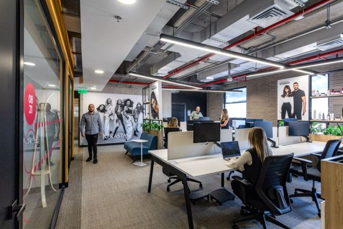 L’Oréal Offices by Contract Workplaces