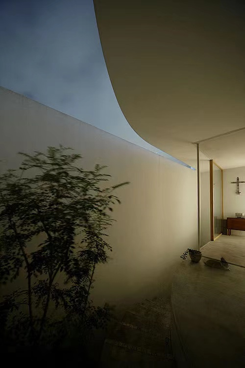 「LOVE HOUSE」 | 自然与建筑的完美融合