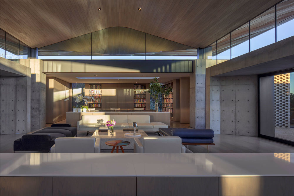 Dazzling in the Desert: Ghost Wash House by A-I-R.