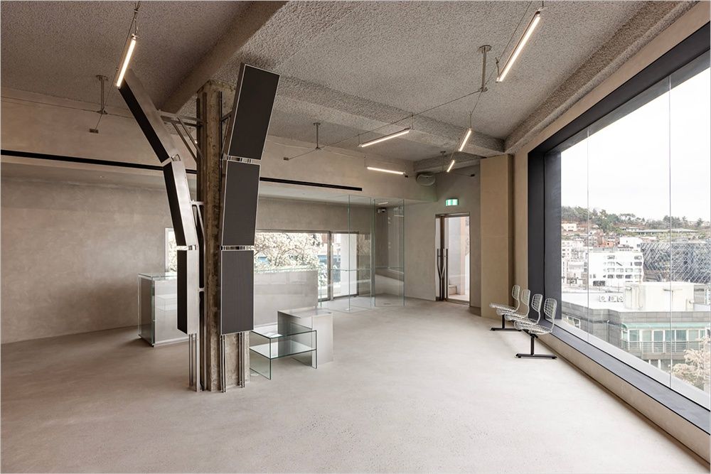 Mardi Mercredi store by Studio Unravel