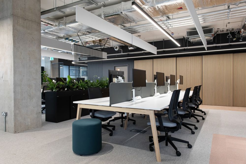 MCS Group Belfast 办公室设计 | 打造灵活多元的工作空间