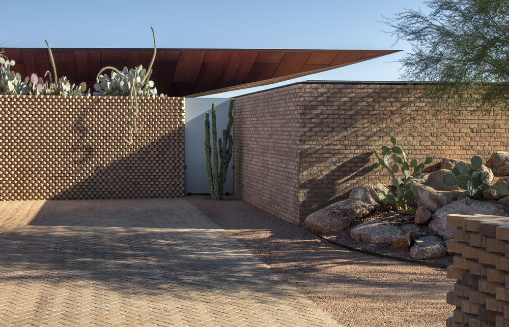 Dazzling in the Desert: Ghost Wash House by A-I-R.