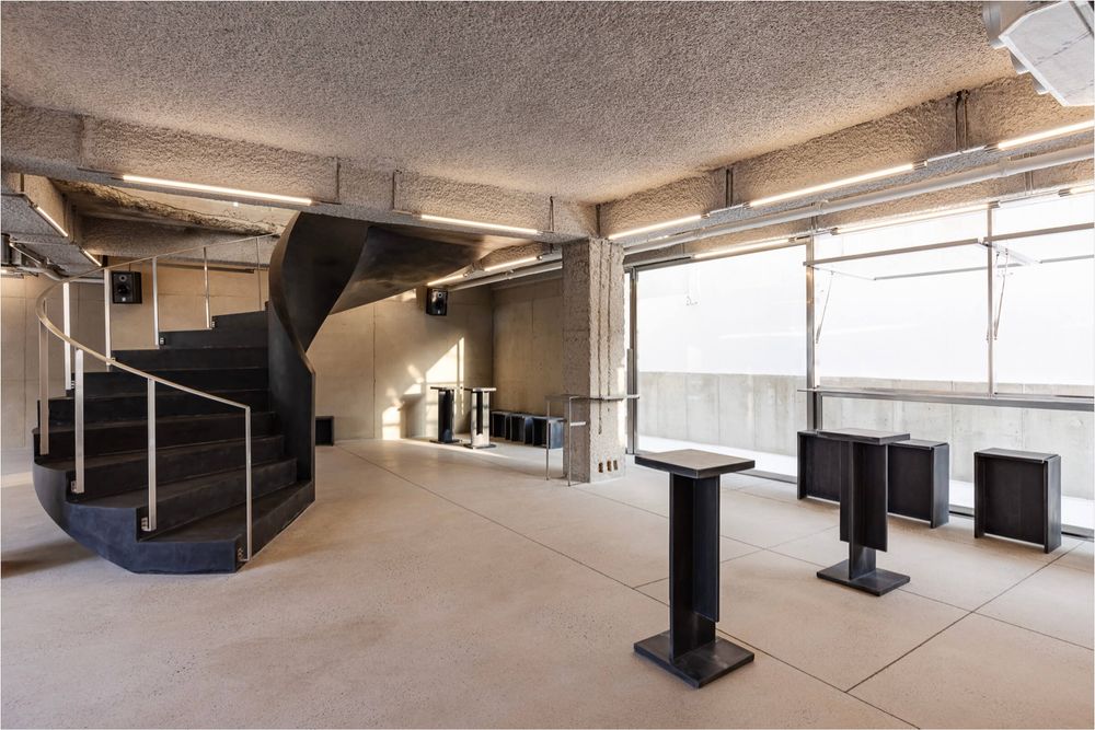 Mardi Mercredi store by Studio Unravel
