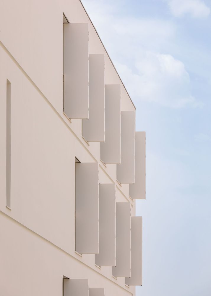 Giestal Building / Saraiva + Associados