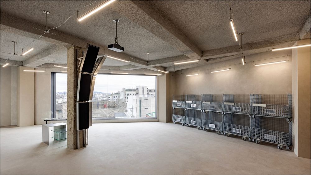 Mardi Mercredi store by Studio Unravel