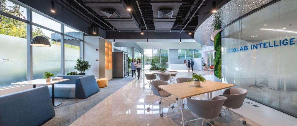 M Moser Associates 打造绿色生态总部办公室