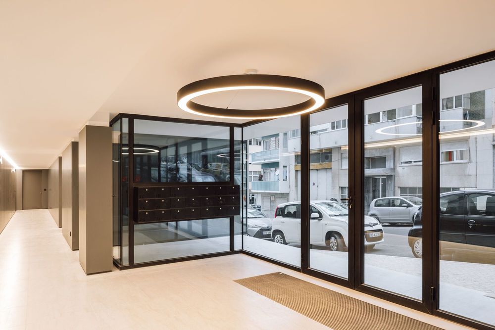 Giestal Building / Saraiva + Associados