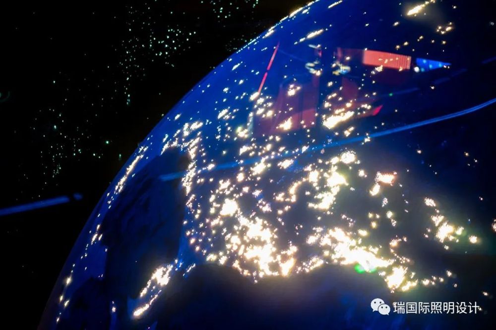 上海天文馆 | 用灯光打造浩渺宇宙的沉浸式体验