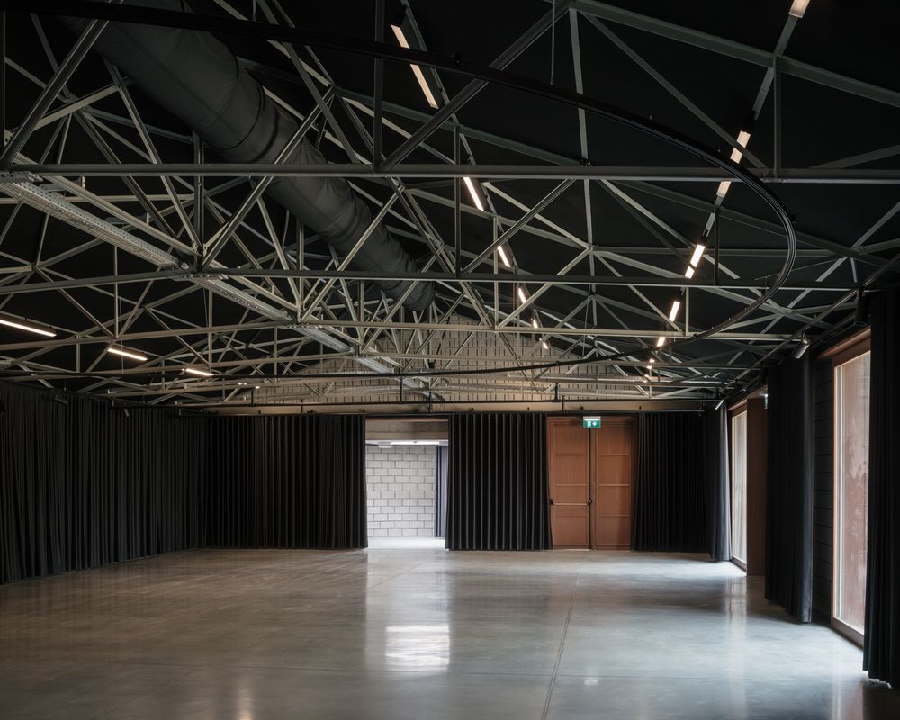 Domain De Hoge Rielen中心，比利时 / dmvA Architects