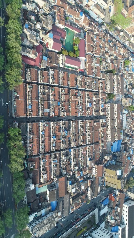 上海定海路 449 弄非正规建造研究