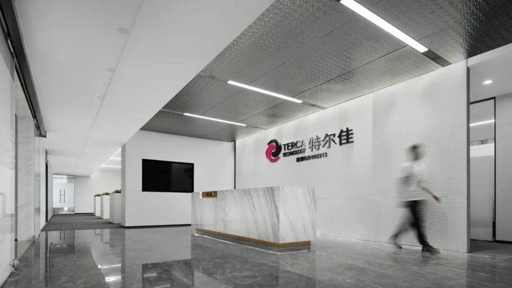 壹向营造打造 1500㎡科技总部办公空间，纯粹之境中的活力与创新