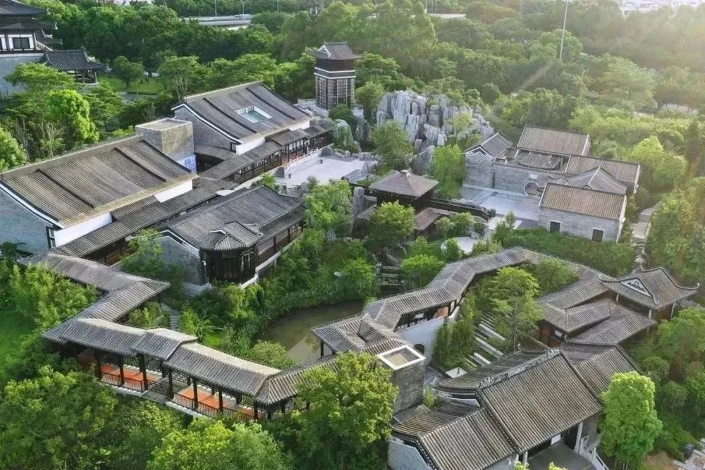 AECOM 广州文化馆新馆景观设计，一座岭南园林式文化馆！