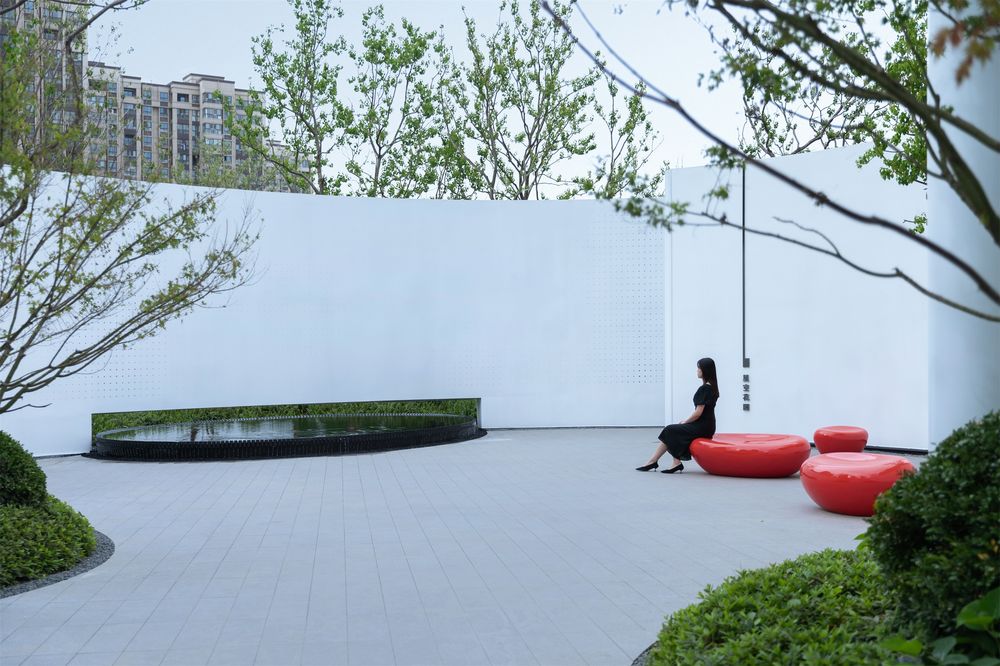 徐州东湖上璟示范区 | 光之境的曲线空间探索