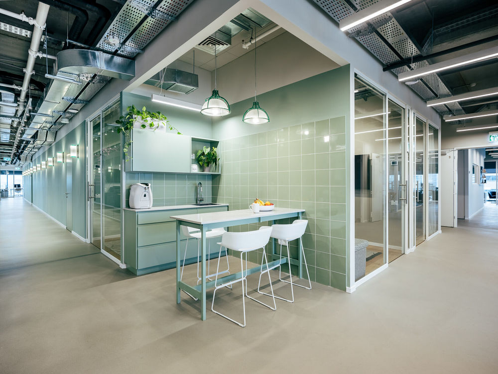 Lumen Offices | 适应疫情需求的高科技办公空间设计