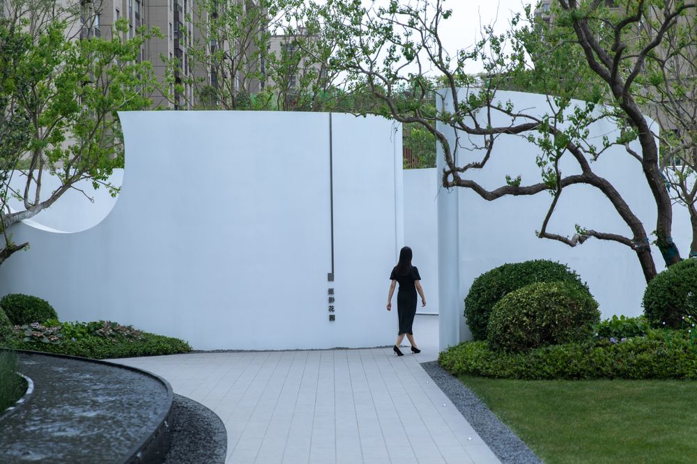 徐州东湖上璟示范区 | 光之境的曲线空间探索