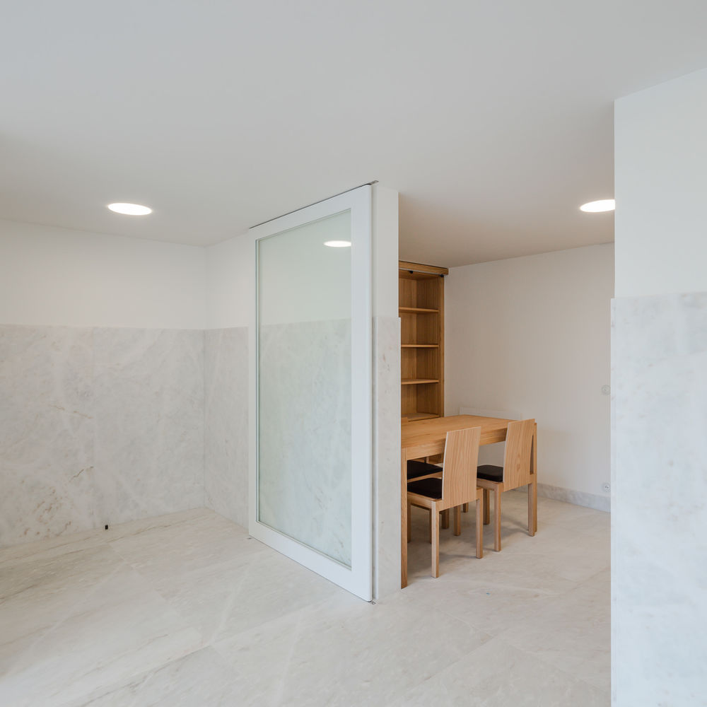 Saint-Jacques-de-la-Lande教堂，法国雷恩 / Álvaro Siza Vieira