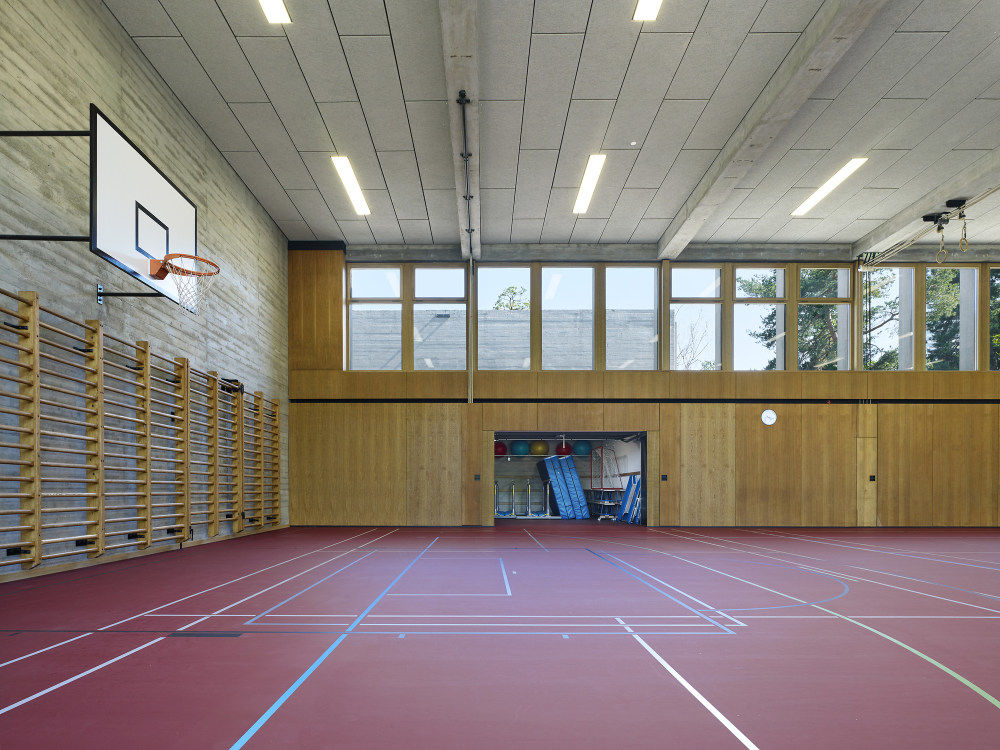 Met Architects 翻新瑞士巴塞尔 Vogelsang 体育馆，展现 60 年代设计风格