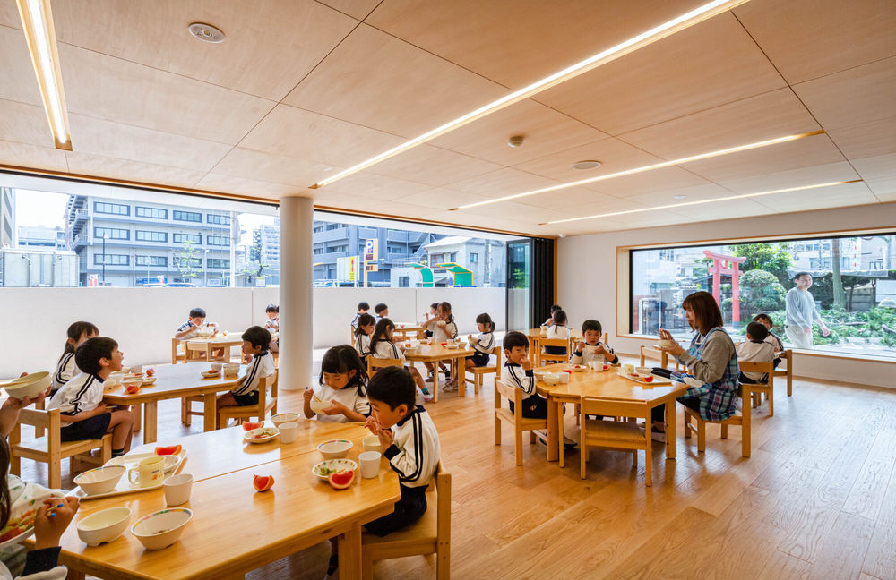 RJ Nursery / HIBINOSEKKEI + Youji no Shiro + Kids Design Labo
